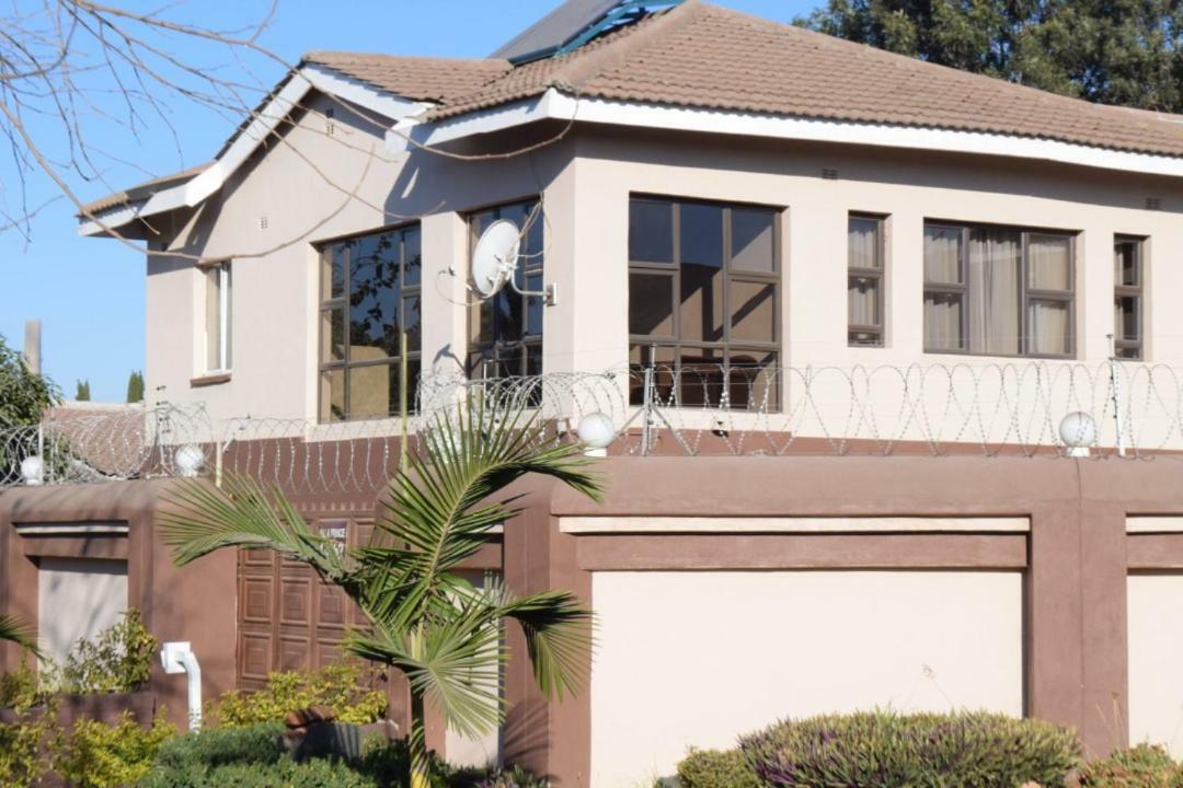Villa Prince Χαράρε Εξωτερικό φωτογραφία